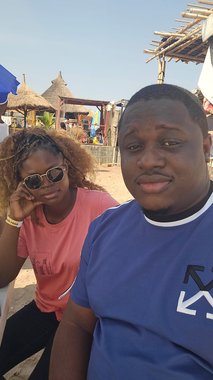 Vacation selfie memory